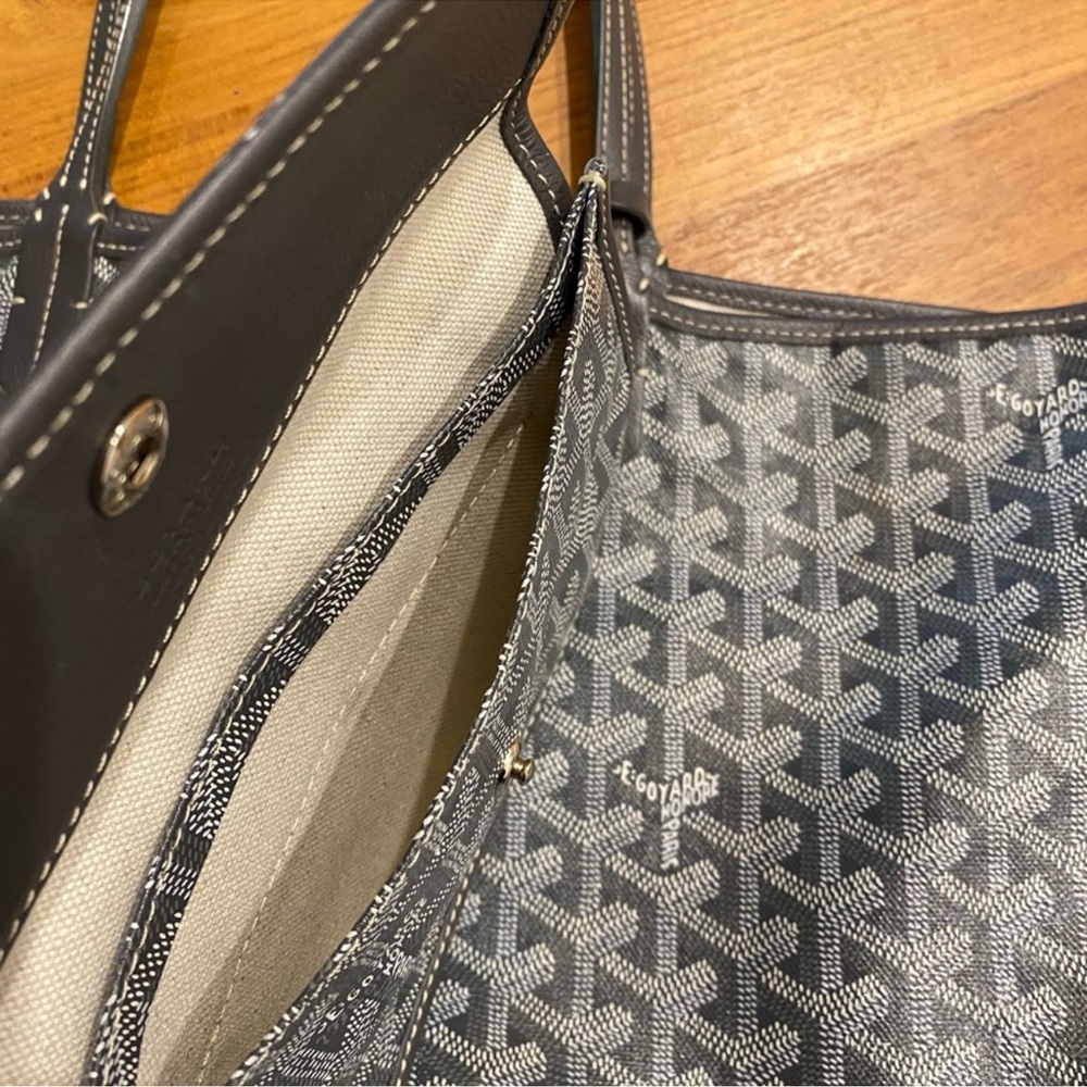 EUC🤍GOYARD ST. LOUIS PM TOTE BAG WITH INSERT AND DUSTBAG - Picture 9 of 14